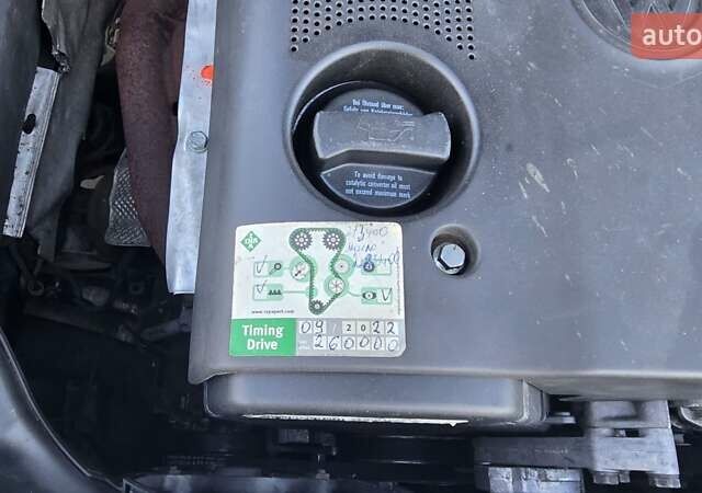 Черный Фольксваген Пассат, объемом двигателя 1.6 л и пробегом 274 тыс. км за 4000 $, фото 3 на Automoto.ua