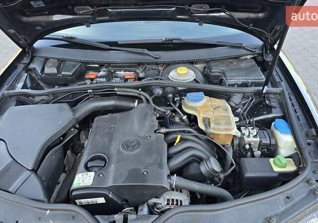 Черный Фольксваген Пассат, объемом двигателя 1.6 л и пробегом 274 тыс. км за 4000 $, фото 10 на Automoto.ua