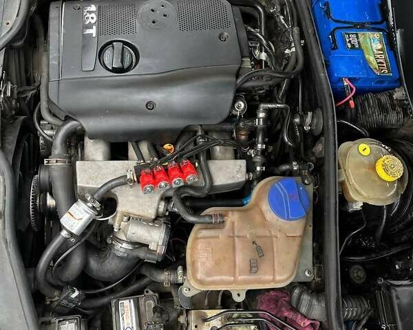 Черный Фольксваген Пассат, объемом двигателя 1.78 л и пробегом 300 тыс. км за 3000 $, фото 19 на Automoto.ua