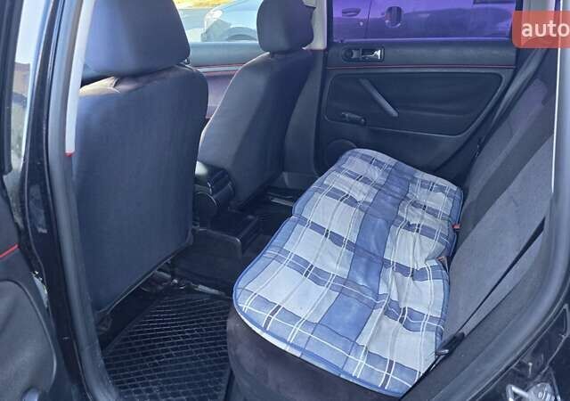 Черный Фольксваген Пассат, объемом двигателя 1.6 л и пробегом 274 тыс. км за 4000 $, фото 17 на Automoto.ua