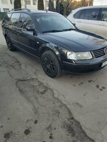 Чорний Фольксваген Пассат, об'ємом двигуна 1.9 л та пробігом 340 тис. км за 4100 $, фото 8 на Automoto.ua