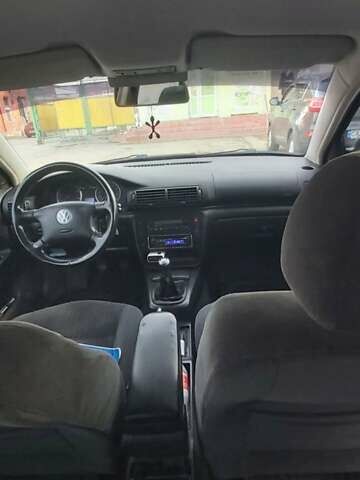 Чорний Фольксваген Пассат, об'ємом двигуна 1.9 л та пробігом 340 тис. км за 4100 $, фото 7 на Automoto.ua