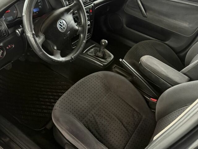 Черный Фольксваген Пассат, объемом двигателя 1.9 л и пробегом 300 тыс. км за 2500 $, фото 7 на Automoto.ua