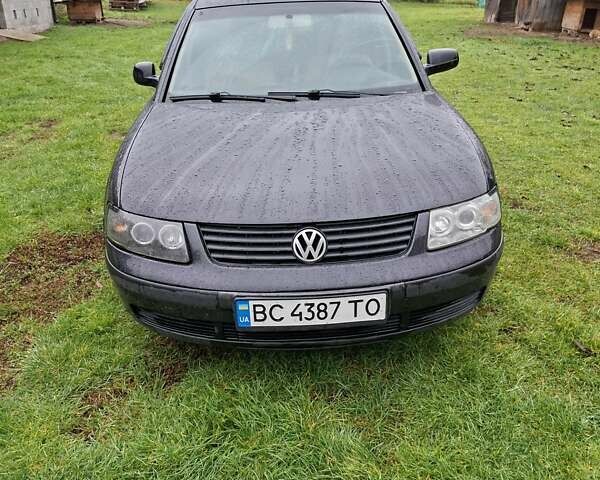 Черный Фольксваген Пассат, объемом двигателя 1.9 л и пробегом 538 тыс. км за 3900 $, фото 4 на Automoto.ua