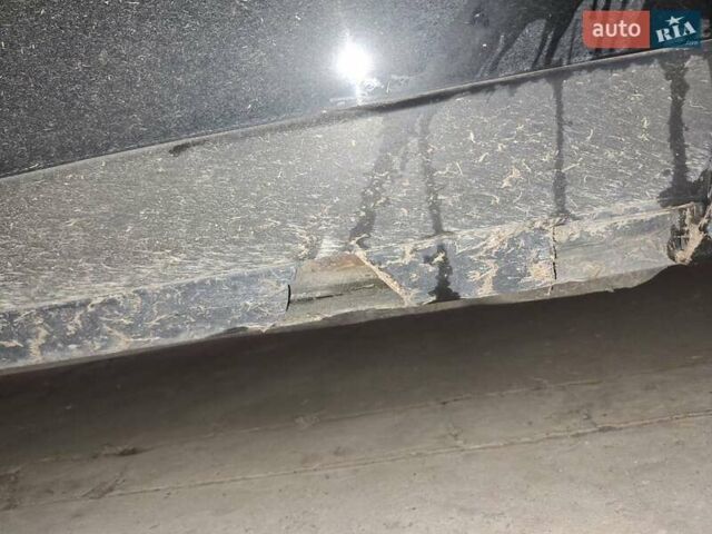 Черный Фольксваген Пассат, объемом двигателя 1.6 л и пробегом 350 тыс. км за 3250 $, фото 8 на Automoto.ua