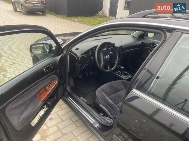 Черный Фольксваген Пассат, объемом двигателя 1.6 л и пробегом 358 тыс. км за 4100 $, фото 4 на Automoto.ua