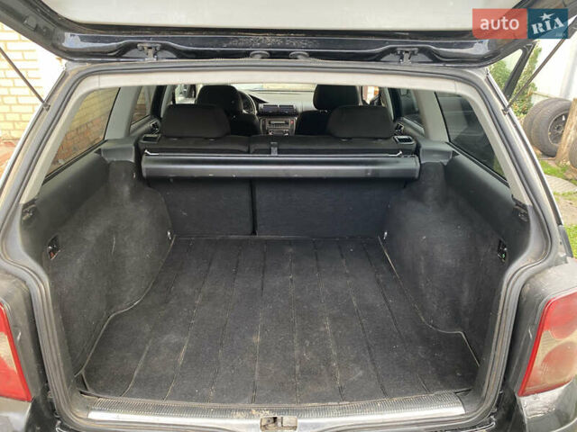 Чорний Фольксваген Пассат, об'ємом двигуна 1.98 л та пробігом 218 тис. км за 4000 $, фото 14 на Automoto.ua