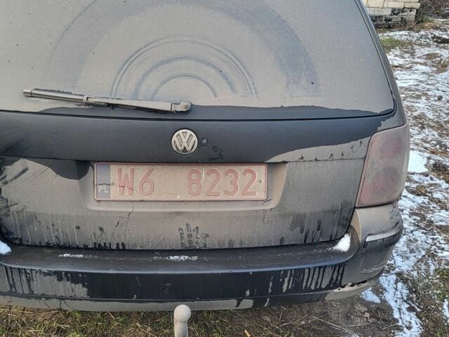 Чорний Фольксваген Пассат, об'ємом двигуна 2 л та пробігом 420 тис. км за 850 $, фото 3 на Automoto.ua