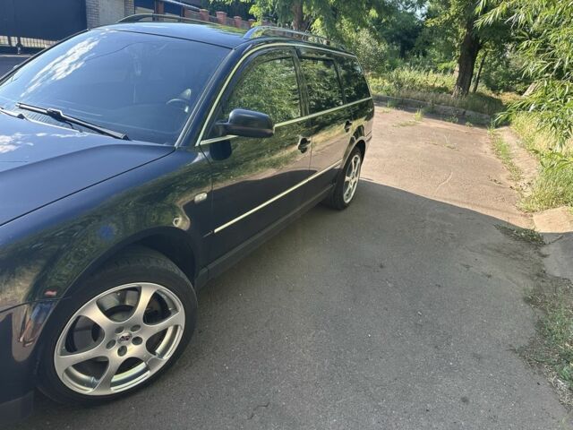 Чорний Фольксваген Пассат, об'ємом двигуна 2.5 л та пробігом 237 тис. км за 4600 $, фото 4 на Automoto.ua