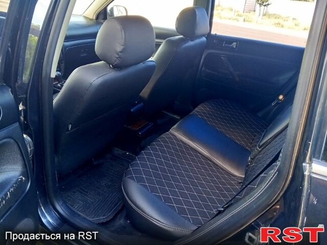 Черный Фольксваген Пассат, объемом двигателя 2.5 л и пробегом 415 тыс. км за 3850 $, фото 6 на Automoto.ua