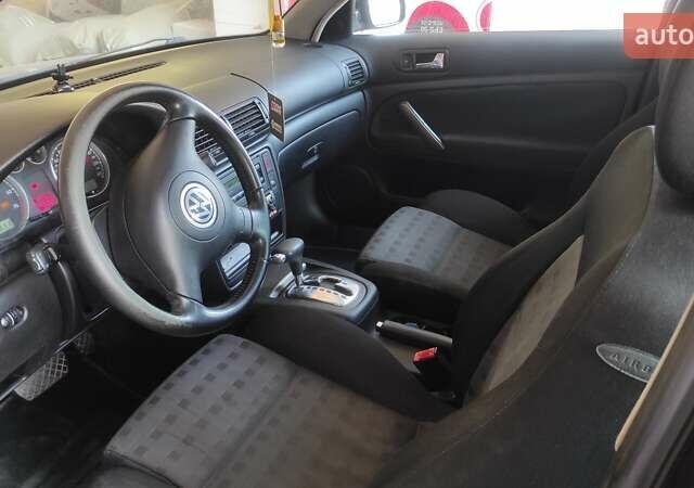 Чорний Фольксваген Пассат, об'ємом двигуна 1.78 л та пробігом 164 тис. км за 3500 $, фото 6 на Automoto.ua