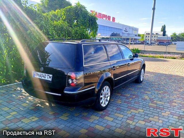 Черный Фольксваген Пассат, объемом двигателя 2.5 л и пробегом 415 тыс. км за 3850 $, фото 3 на Automoto.ua