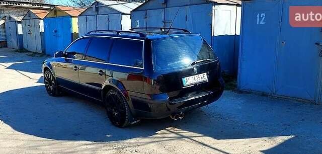 Черный Фольксваген Пассат, объемом двигателя 1.6 л и пробегом 322 тыс. км за 4800 $, фото 5 на Automoto.ua