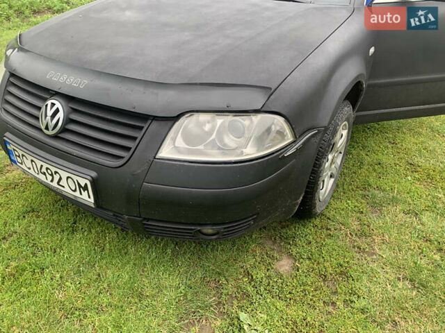 Черный Фольксваген Пассат, объемом двигателя 1.9 л и пробегом 440 тыс. км за 3500 $, фото 2 на Automoto.ua