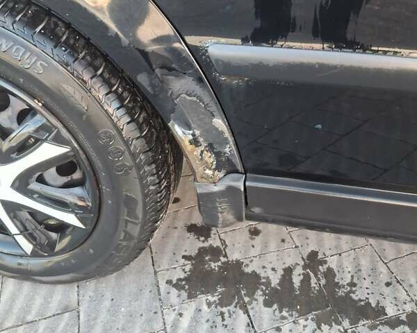 Черный Фольксваген Пассат, объемом двигателя 1.6 л и пробегом 350 тыс. км за 3250 $, фото 3 на Automoto.ua