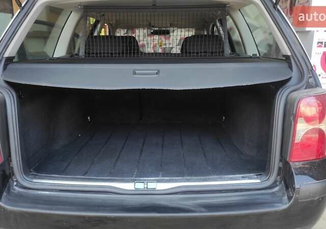 Чорний Фольксваген Пассат, об'ємом двигуна 1.78 л та пробігом 164 тис. км за 3500 $, фото 5 на Automoto.ua