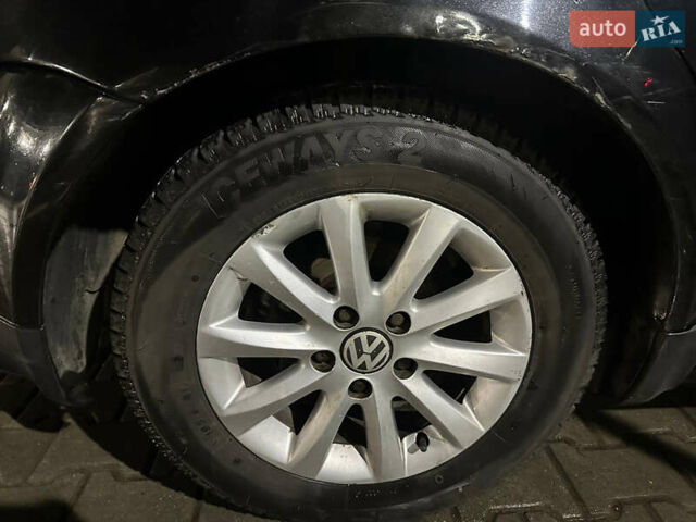 Черный Фольксваген Пассат, объемом двигателя 1.9 л и пробегом 369 тыс. км за 4000 $, фото 8 на Automoto.ua