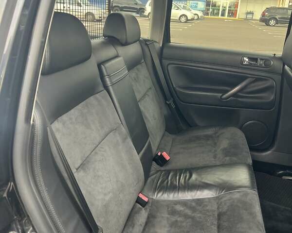 Черный Фольксваген Пассат, объемом двигателя 2.5 л и пробегом 310 тыс. км за 4850 $, фото 7 на Automoto.ua