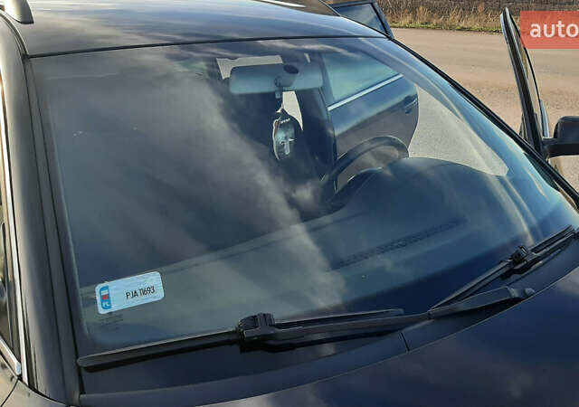 Черный Фольксваген Пассат, объемом двигателя 1.98 л и пробегом 231 тыс. км за 5000 $, фото 10 на Automoto.ua