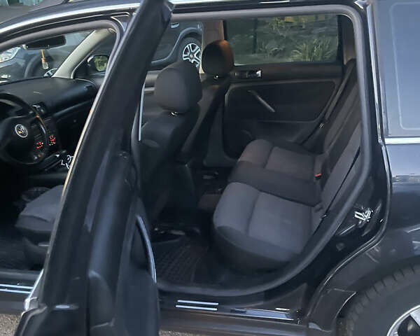 Черный Фольксваген Пассат, объемом двигателя 1.9 л и пробегом 280 тыс. км за 3800 $, фото 8 на Automoto.ua