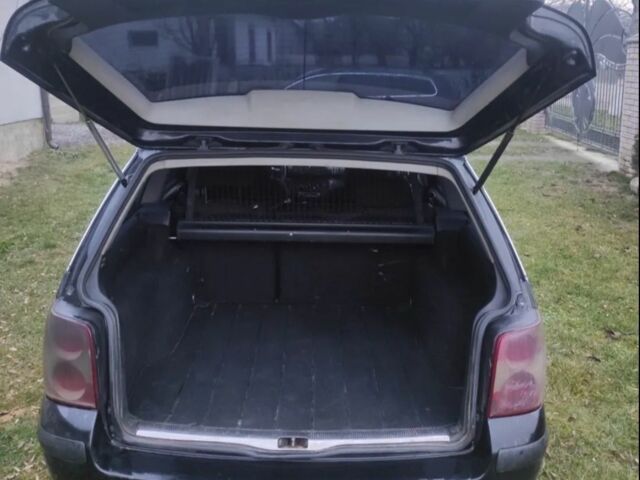 Черный Фольксваген Пассат, объемом двигателя 1.9 л и пробегом 233 тыс. км за 1750 $, фото 3 на Automoto.ua