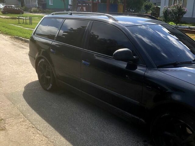 Черный Фольксваген Пассат, объемом двигателя 1.8 л и пробегом 260 тыс. км за 4900 $, фото 6 на Automoto.ua