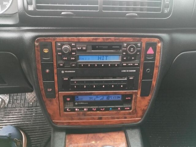 Черный Фольксваген Пассат, объемом двигателя 1.9 л и пробегом 268 тыс. км за 4500 $, фото 5 на Automoto.ua