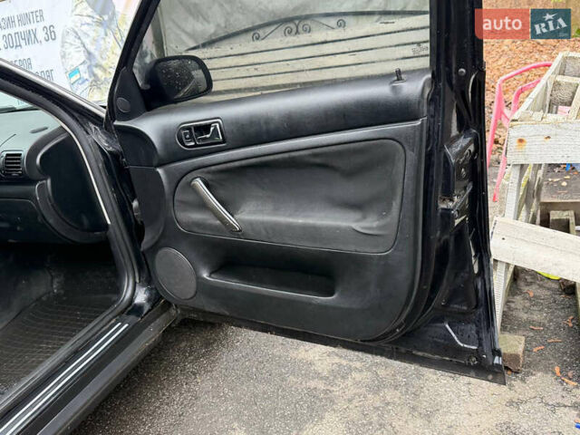 Чорний Фольксваген Пассат, об'ємом двигуна 2.5 л та пробігом 345 тис. км за 3499 $, фото 6 на Automoto.ua