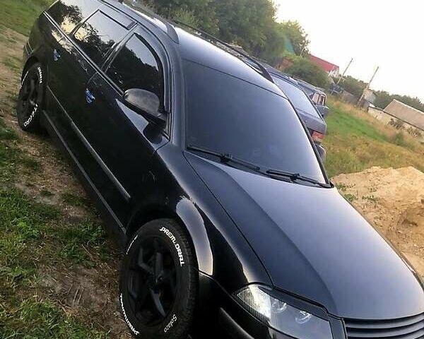 Чорний Фольксваген Пассат, об'ємом двигуна 1.8 л та пробігом 260 тис. км за 4900 $, фото 1 на Automoto.ua