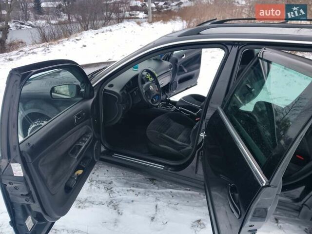 Чорний Фольксваген Пассат, об'ємом двигуна 2 л та пробігом 286 тис. км за 4800 $, фото 5 на Automoto.ua