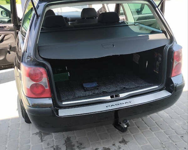 Черный Фольксваген Пассат, объемом двигателя 1.6 л и пробегом 257 тыс. км за 5000 $, фото 4 на Automoto.ua