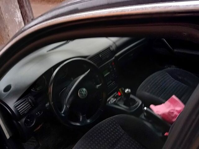 Чорний Фольксваген Пассат, об'ємом двигуна 1.9 л та пробігом 0 тис. км за 4500 $, фото 7 на Automoto.ua