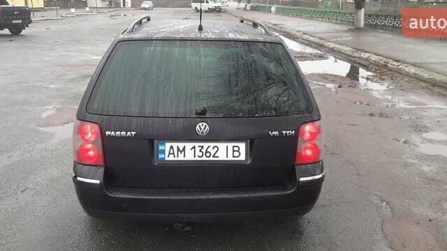 Чорний Фольксваген Пассат, об'ємом двигуна 2.5 л та пробігом 345 тис. км за 3600 $, фото 5 на Automoto.ua