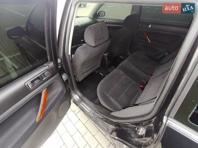 Черный Фольксваген Пассат, объемом двигателя 1.9 л и пробегом 268 тыс. км за 4500 $, фото 5 на Automoto.ua