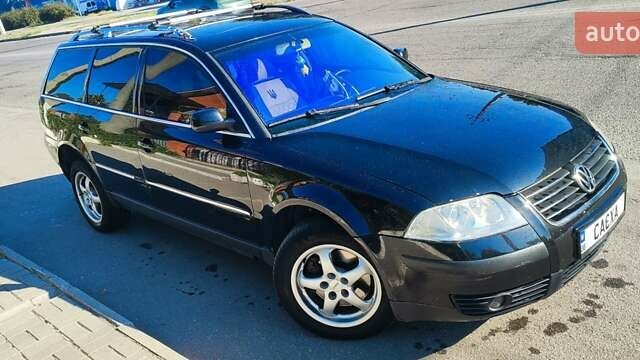 Черный Фольксваген Пассат, объемом двигателя 2.5 л и пробегом 416 тыс. км за 5500 $, фото 5 на Automoto.ua