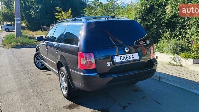 Черный Фольксваген Пассат, объемом двигателя 2.5 л и пробегом 416 тыс. км за 5500 $, фото 9 на Automoto.ua
