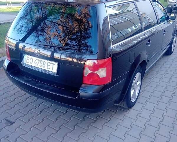 Черный Фольксваген Пассат, объемом двигателя 1.6 л и пробегом 200 тыс. км за 4400 $, фото 5 на Automoto.ua