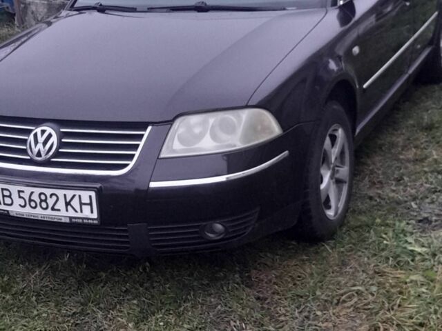 Чорний Фольксваген Пассат, об'ємом двигуна 2 л та пробігом 280 тис. км за 3950 $, фото 1 на Automoto.ua