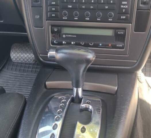 Черный Фольксваген Пассат, объемом двигателя 1.78 л и пробегом 256 тыс. км за 4800 $, фото 3 на Automoto.ua