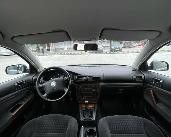 Чорний Фольксваген Пассат, об'ємом двигуна 1.9 л та пробігом 353 тис. км за 4400 $, фото 12 на Automoto.ua