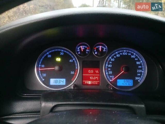 Черный Фольксваген Пассат, объемом двигателя 1.9 л и пробегом 414 тыс. км за 4700 $, фото 2 на Automoto.ua