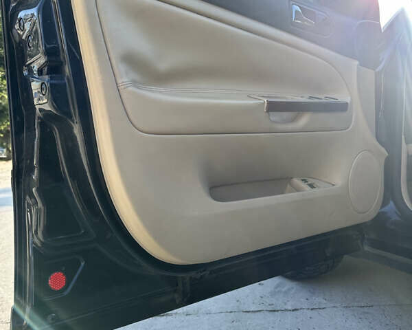 Черный Фольксваген Пассат, объемом двигателя 1.9 л и пробегом 290 тыс. км за 4700 $, фото 29 на Automoto.ua