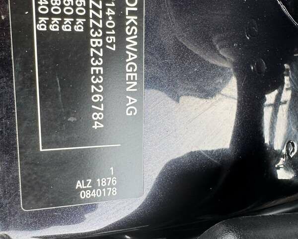 Черный Фольксваген Пассат, объемом двигателя 1.6 л и пробегом 294 тыс. км за 4300 $, фото 20 на Automoto.ua