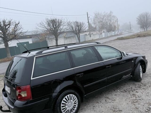 Черный Фольксваген Пассат, объемом двигателя 1.9 л и пробегом 400 тыс. км за 2150 $, фото 1 на Automoto.ua