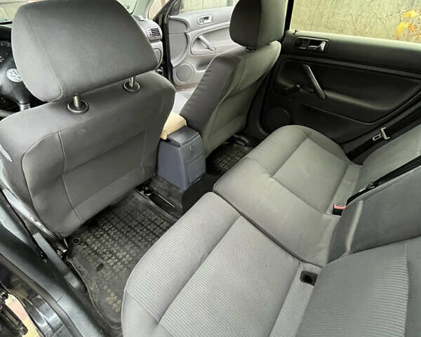 Чорний Фольксваген Пассат, об'ємом двигуна 1.9 л та пробігом 401 тис. км за 4759 $, фото 8 на Automoto.ua