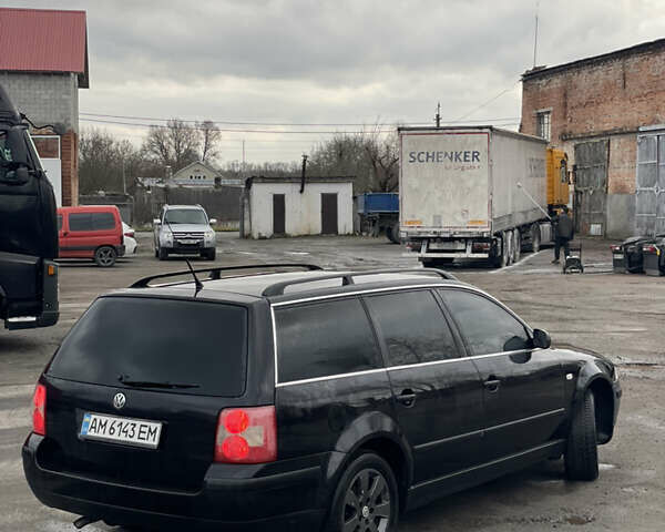 Чорний Фольксваген Пассат, об'ємом двигуна 1.6 л та пробігом 303 тис. км за 4199 $, фото 5 на Automoto.ua