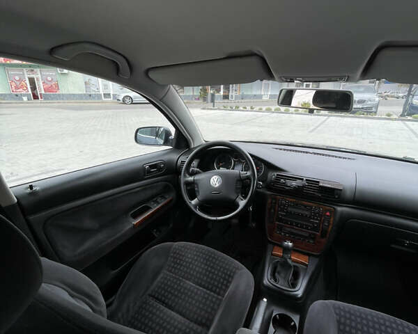 Чорний Фольксваген Пассат, об'ємом двигуна 1.9 л та пробігом 353 тис. км за 4400 $, фото 13 на Automoto.ua
