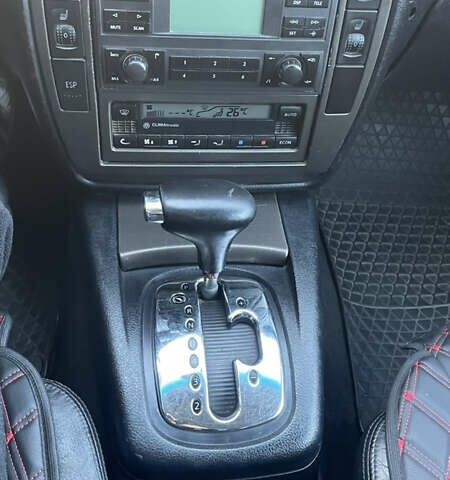 Черный Фольксваген Пассат, объемом двигателя 1.9 л и пробегом 250 тыс. км за 3999 $, фото 7 на Automoto.ua