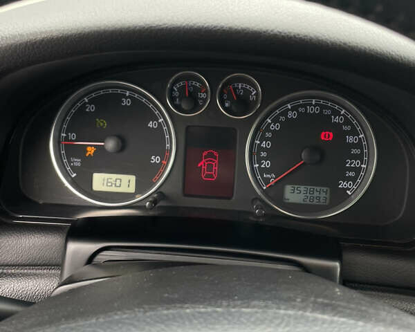 Чорний Фольксваген Пассат, об'ємом двигуна 1.9 л та пробігом 353 тис. км за 4400 $, фото 3 на Automoto.ua