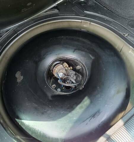 Черный Фольксваген Пассат, объемом двигателя 1.6 л и пробегом 306 тыс. км за 5300 $, фото 24 на Automoto.ua